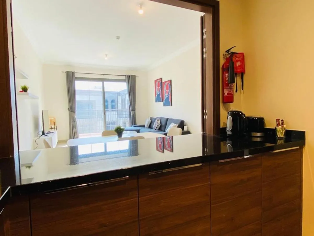 Stylish One-Bedroom Apartment In Al Badr Dubaj